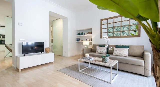 Apartamento Catedral de la Almudena III, Забронировать Апартаменты/квартира Апартаменты Мадрида, рядом с Asociación Española de Cooperación Europea, Апартаменты/квартира