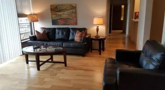 Camden Post Oak 2707 Apartment
