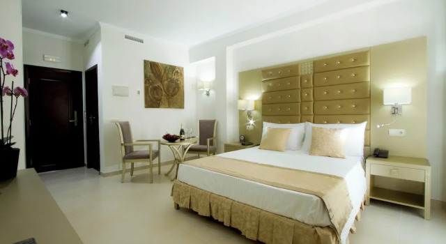Двухместный номер Standard с балконом Отель BlueSea Alborán Adults Only