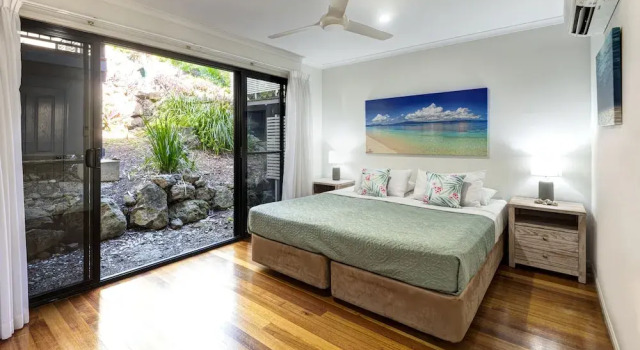 Panorama 3 Hamilton Island 2 Bedroom Ocean View Near Marina With Golf Buggy, Забронировать Отель Отели Острова Гамильтон с парковкой, Парковка