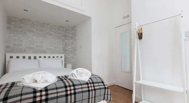 Studio Flat In Canonmills, Забронировать Апартаменты/квартира Апартаменты Эдинбурга, рядом с Железнодорожный вокзал Эдинбург-Уэверли, Апартаменты/квартира