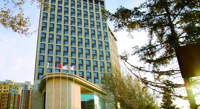 Bavaria Regent Hotel Hailar, Book Hotel Hotels in Inner Mongolia with a Pool, Swimming Pool