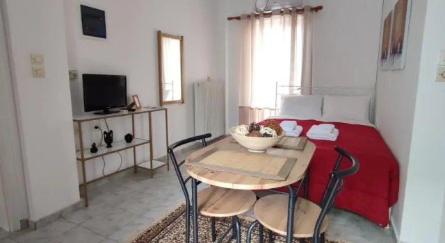 Thanasis' apartments Β1, Book Apartment Mesolongion 