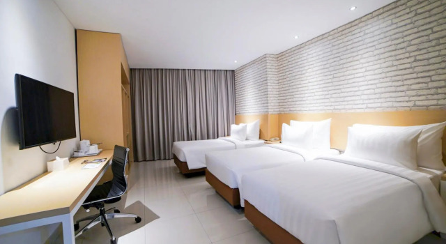 Camera tripla Deluxe PALM PARK Hotel Surabaya