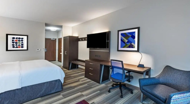 Люкс Holiday Inn Express & Suites Purcell by IHG