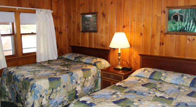 Четырёхместный номер Economy Nootka Lodge