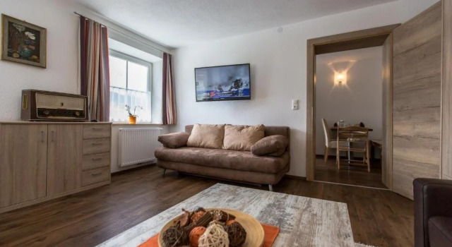 Haus Sandeck, Rezerwuj Hotel Hotele w Tyrol z parkingiem, Parking