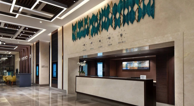 Отель Sheraton Istanbul City Center