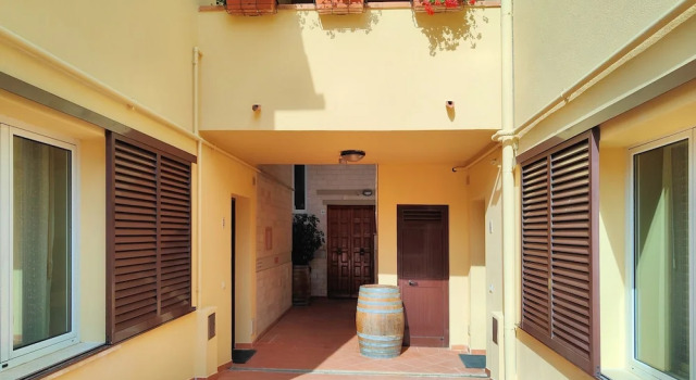Sea view and ground floor Apartments le Dune