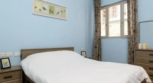 Beachfront 52 by Tlv 2 Rent, Забронировать Отель Отели Тель-Авива с парковкой, рядом с Пляж Иерусалим, Парковка