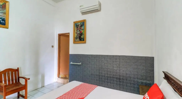 OYO 91042 Hawaina Hotel, Book Hotel Hotels in Buleleng with a Pool, Swimming Pool