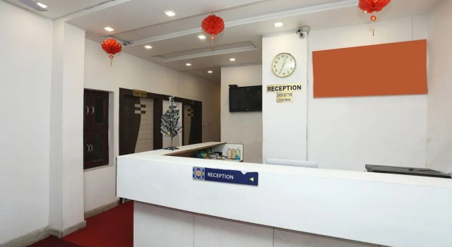 OYO 26771 Hotel Lotus Inn