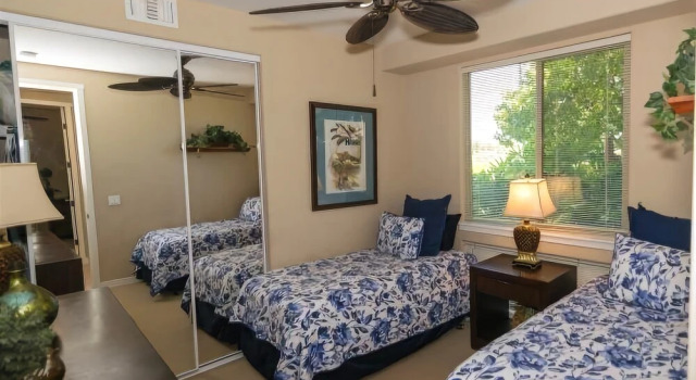 Close To The Beach, Shopping And Adventures!  3 Bed  3 Bedroom Condo