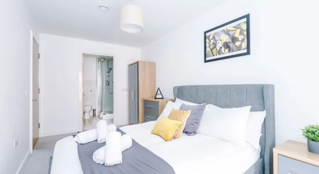 Апартаменты Standard с 2 комнатами с балконом Hilltop Serviced Apartments- Northern Quarter