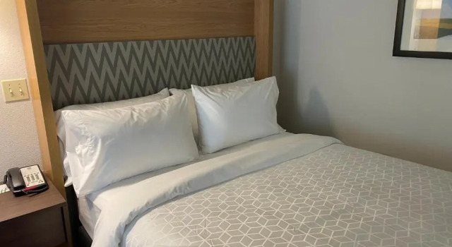 Номер Standard c 1 комнатой с видом на реку Holiday Inn Clarkston - Lewiston by IHG