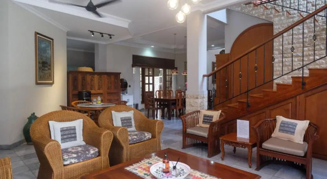 SAREH VILLA by The Lavana, Prenota Villa Cottage a Semarang, Cottage