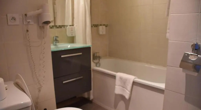 Одноместный номер Standard Adonis Arc Hotel Aix