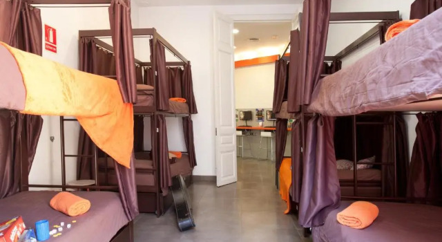 Кровать в общем номере Hip Karma Hostel