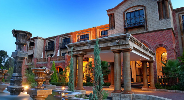 Velmore Hotel & Spa, Boek Resort Mooiplaas Pretoria