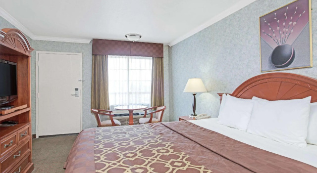 Двухместный номер Standard Days Inn by Wyndham Los Angeles LAX South Bay Beach City LA