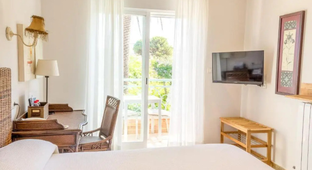 Двухместный номер Standard с балконом Hotel Noguera Mar