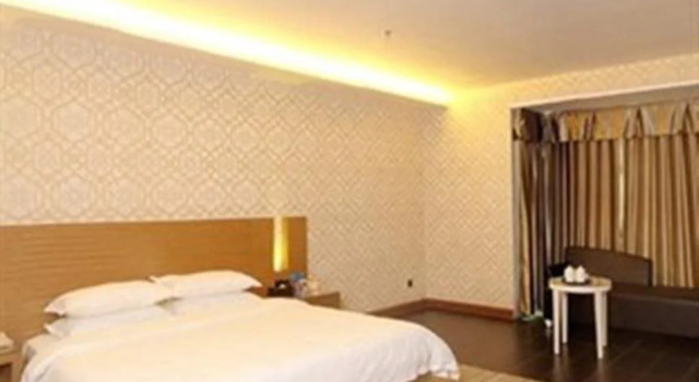 Pala Hotel Shenzhen, Rezerwuj Hotel Hotele w Shenzhen z parkingiem, Parking