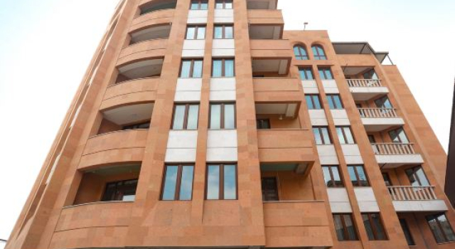 Apart hotel on Saryan Str 26/3, Book Hotel 3-stjernede hoteller i Jerevan, 3*