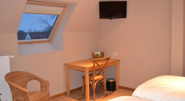 Четырёхместный номер Standard Дуплекс B&B Wisteria