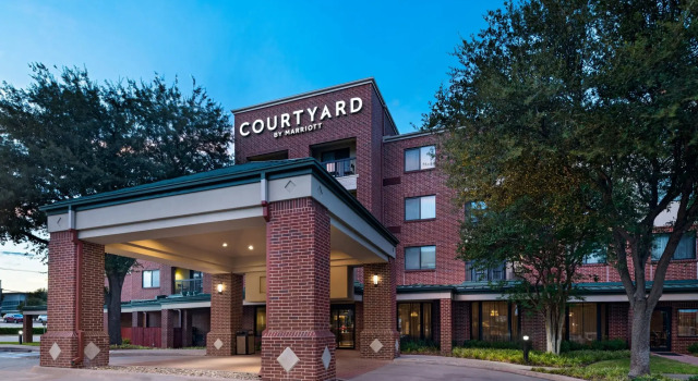 Courtyard by Marriott Dallas DFW Airport South/Irving