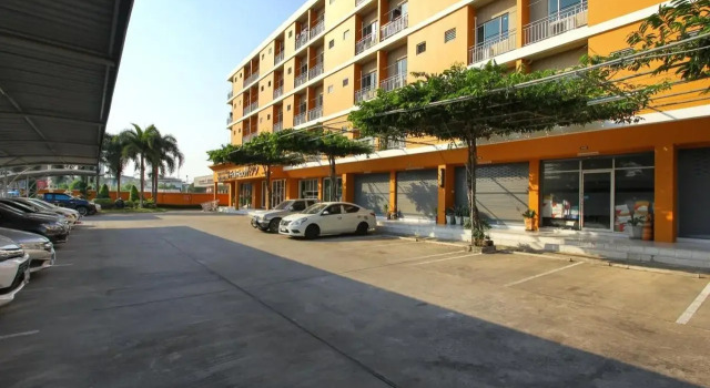 Fullroom 77 Srinakarin, Забронировать Отель Самутпракан Samut Prakan Province
