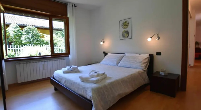 Belvilla by OYO Cherry House, Prenota Villa Hotel in centro a Mergozzo, hotel in centro a Mergozzo