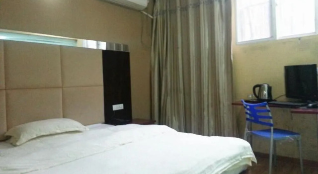 Hengfeng Busiess Motel(武汉恒丰商务宾馆（江汉路协和医院店）), Buchen Sie Motel Motels in Hubei, Motel