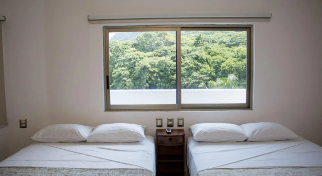 La Loma Suites