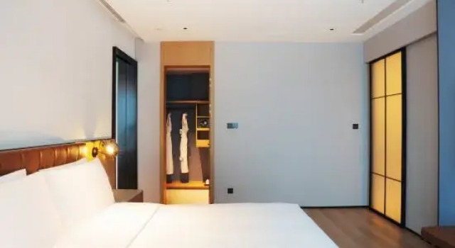Люкс Superior Four Points by Sheraton Shenzhen Airport