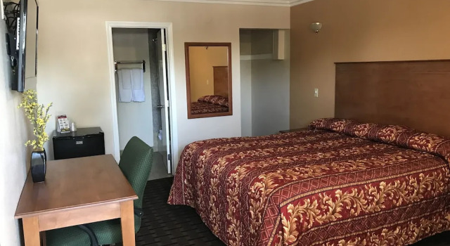 Одноместный номер Standard c 1 комнатой с видом на внутренний двор Fullerton Lodge
