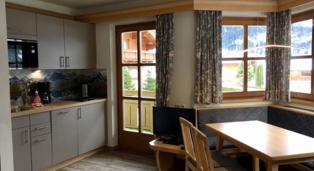 Четырёхместные апартаменты Comfort Landhaus Rosengartl Krimml