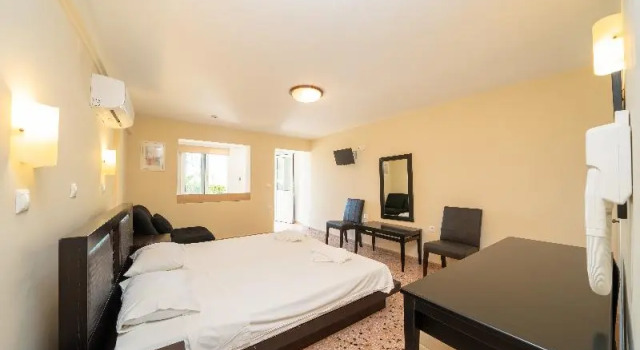 Студия Standard с балконом Lorenzo House Apartments