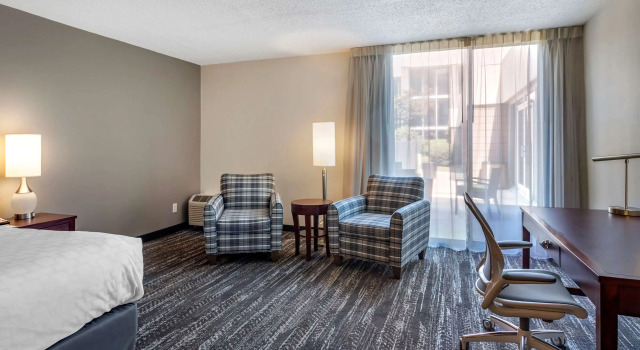 Двухместный номер Standard Clarion Inn Sheffield Muscle Shoals