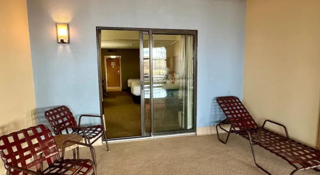 Люкс Comfort Inn & Suites Black River Falls I-94