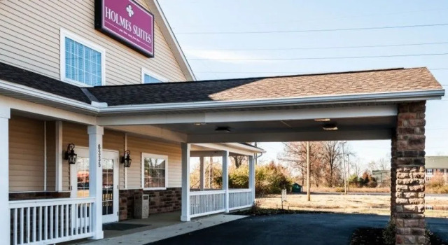 HolmeSuites Columbus Airport/DLA, Book Hotel Columbus Ohio