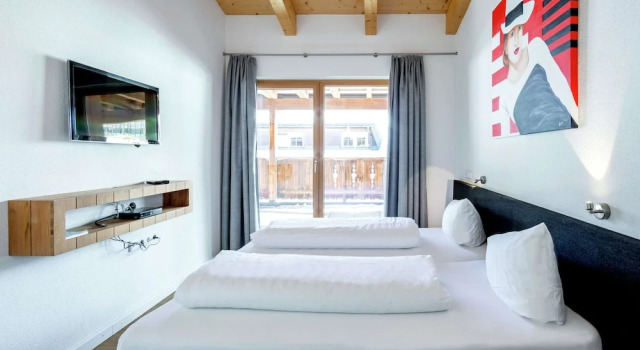 Luxurious Apartment With Sauna, Garage, Roof Terrace, Забронировать Апартаменты/квартира Апартаменты Тироля, Апартаменты/квартира