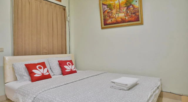 CT 195 by ZEN Rooms, Rezervovat Hotel Sukajadi 