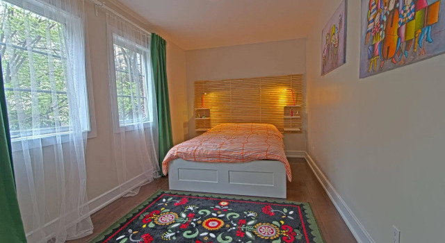 Family Friendly Furnished House, Varaa Hotelli Toronto 