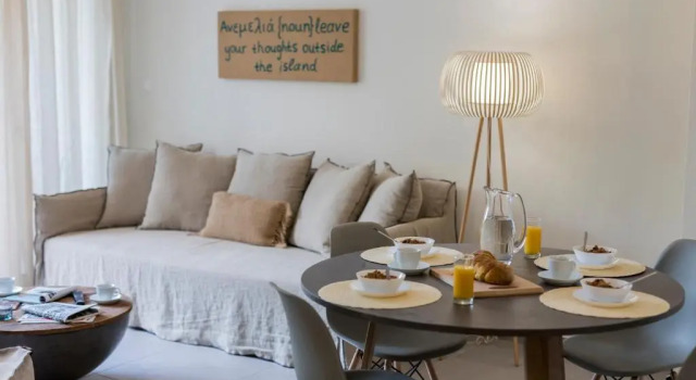 Апартаменты Deluxe Anemelia Luxury Apartments