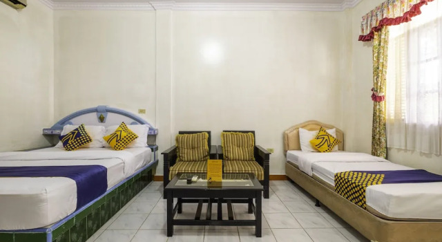 Ekonomiczny trzyosobowy pokój SPOT ON 1896 Hotel Mahkota Pantai