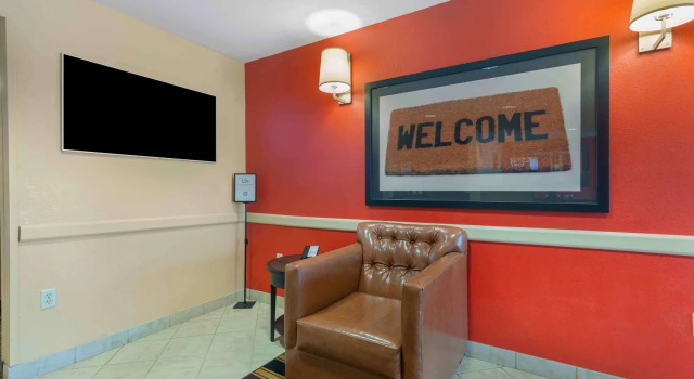 Extended Stay America Suites - Washington, D.C. - Chantilly - Airport, Book Hotel Chantilly 