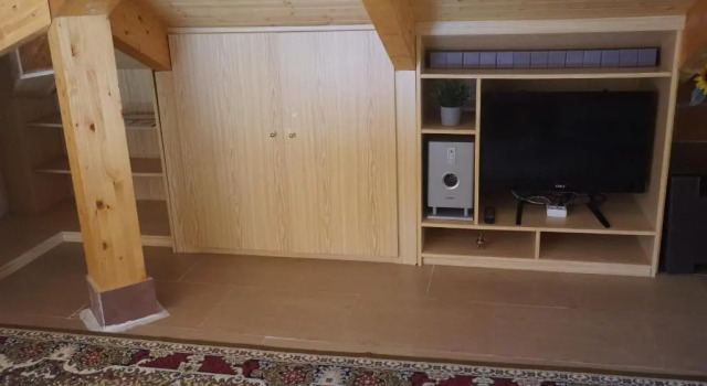 chalet relax luxury, Varaa Mökki Hotellit Madridin maakunta pysäköinnillä, Pysäköinti