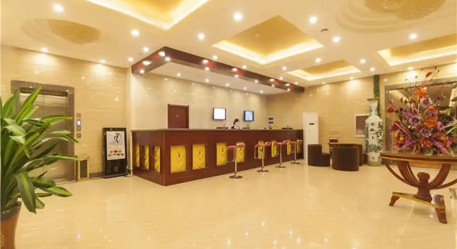 GreenTree Inn Puyang Pushang Huanghe Road Hotel, Reserva ahora Hotel Hoteles en Henan con aparcamiento, Aparcamiento