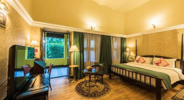 Номер Standard Royal Orchid Metropole Mysore