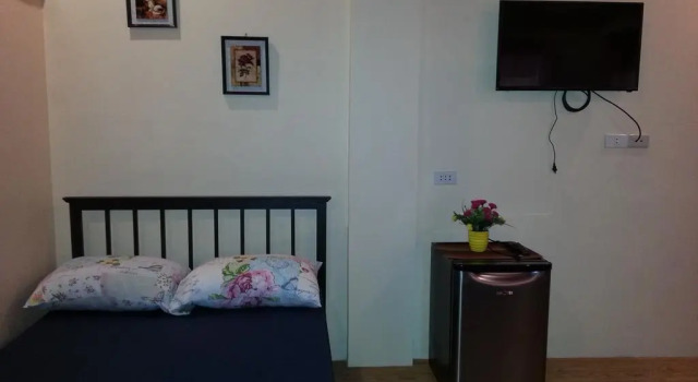 V.Hauschild Pension House, Prenota Affittacamere Lucap Ilocos Region